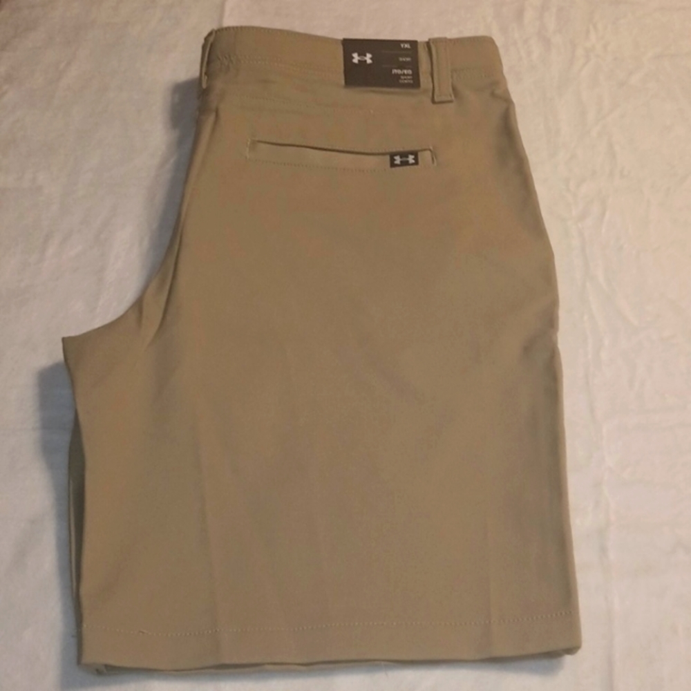 Under Armour Boys Golf Shorts - Picture 3 of 13